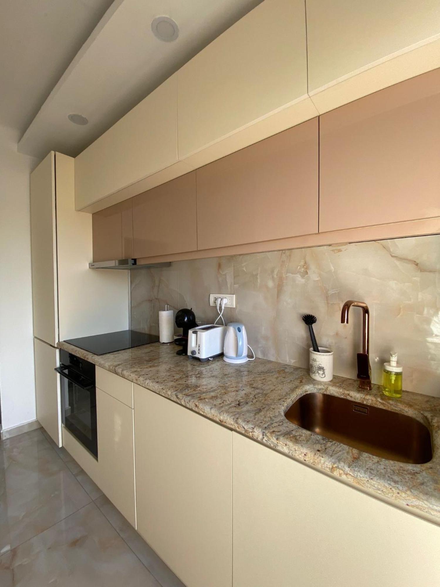 Apartment Wellness Belgrado Buitenkant foto