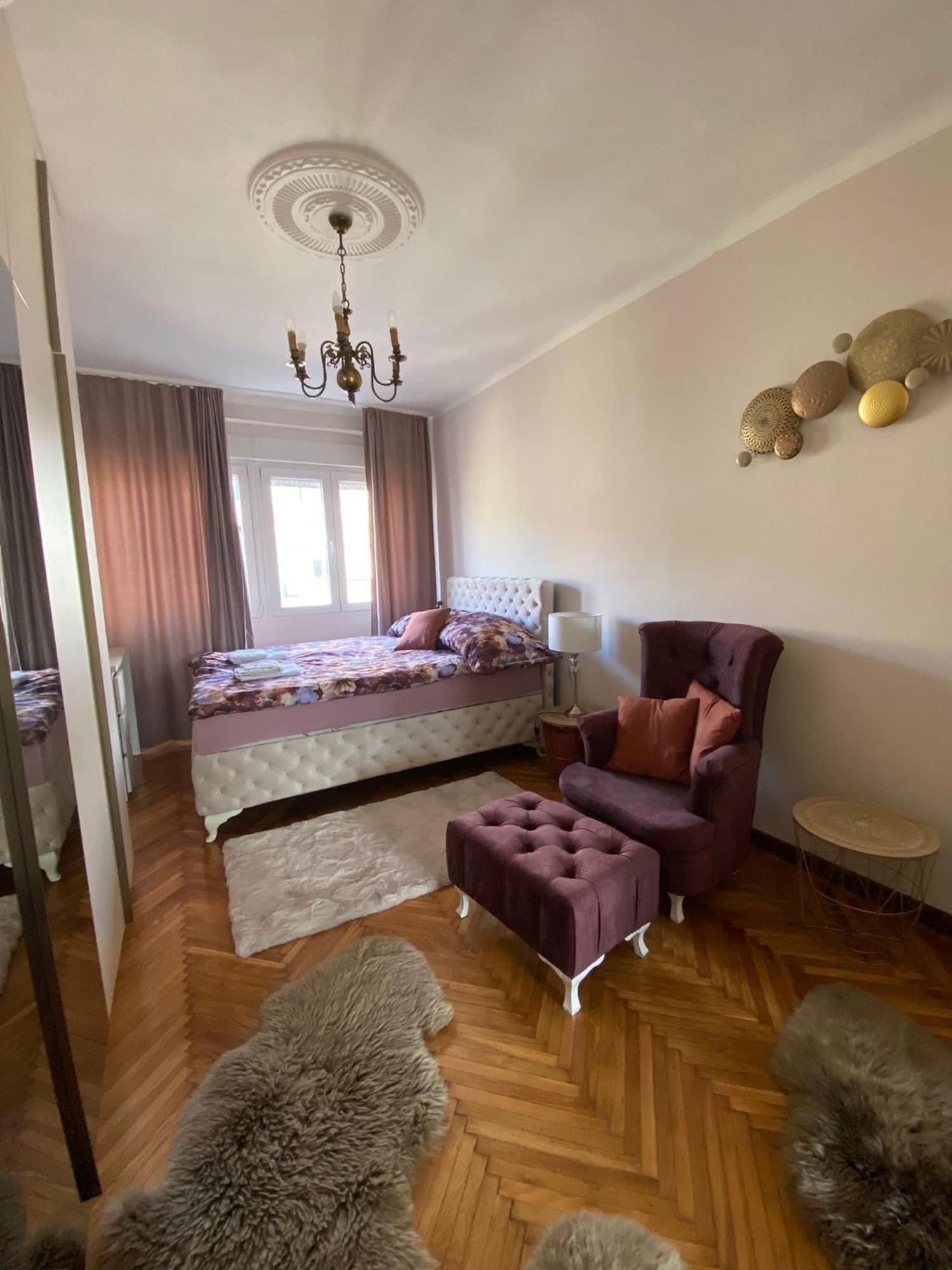Apartment Wellness Belgrado Buitenkant foto