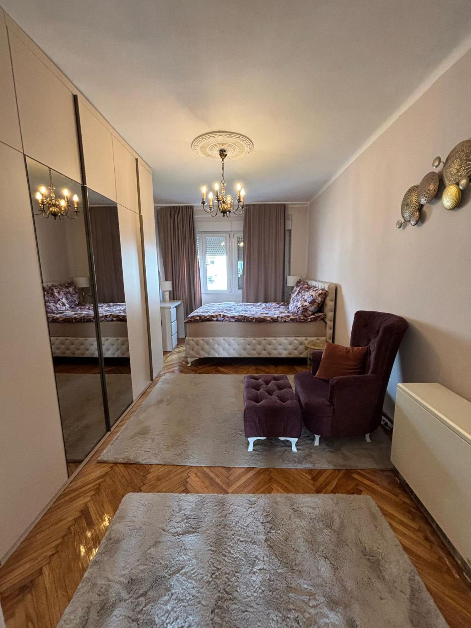 Apartment Wellness Belgrado Buitenkant foto
