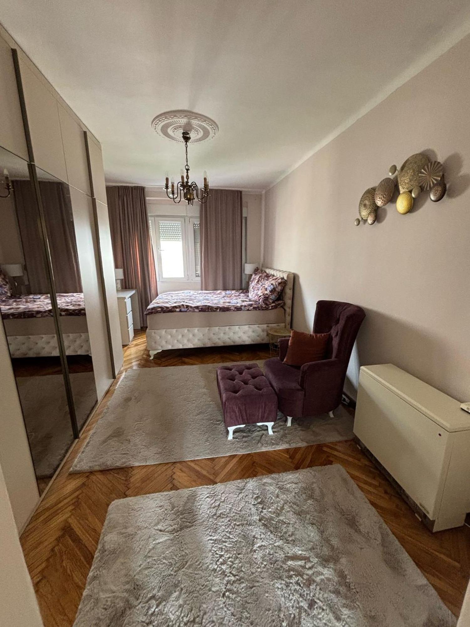 Apartment Wellness Belgrado Buitenkant foto